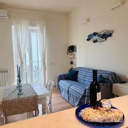 شقة La Casetta Del Marinaio Nel Borgo Di سان تيرينزو